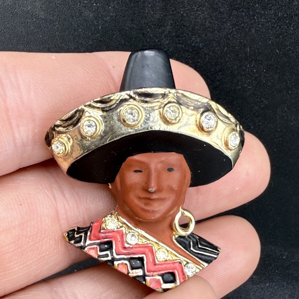 Vintage Estate Brooch Gold Tone Figural Sombrero Enamel Rhinestone Pin